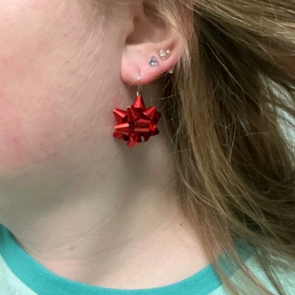 Dangle Bow drop earrings - Picture 12 of 16